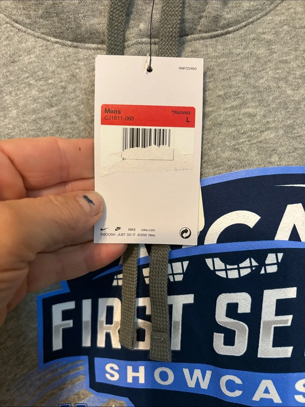 Nike pullover hoodie